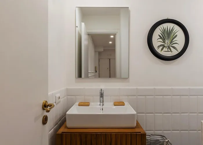 Toscana 2bis - Fromhometorome Apartment