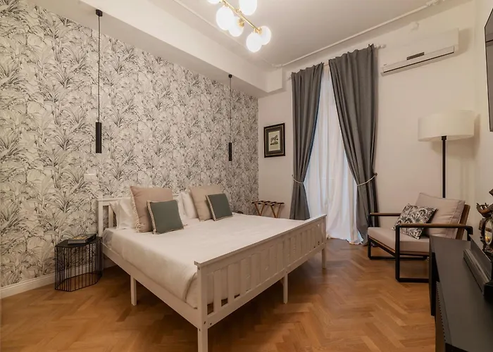 Toscana 2bis - Fromhometorome Apartment Rom