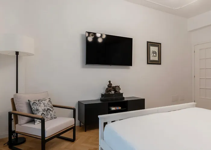 Toscana 2bis - Fromhometorome Apartment *