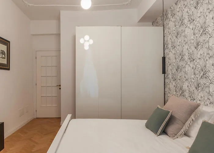 Apartment Toscana 2bis - Fromhometorome Rom